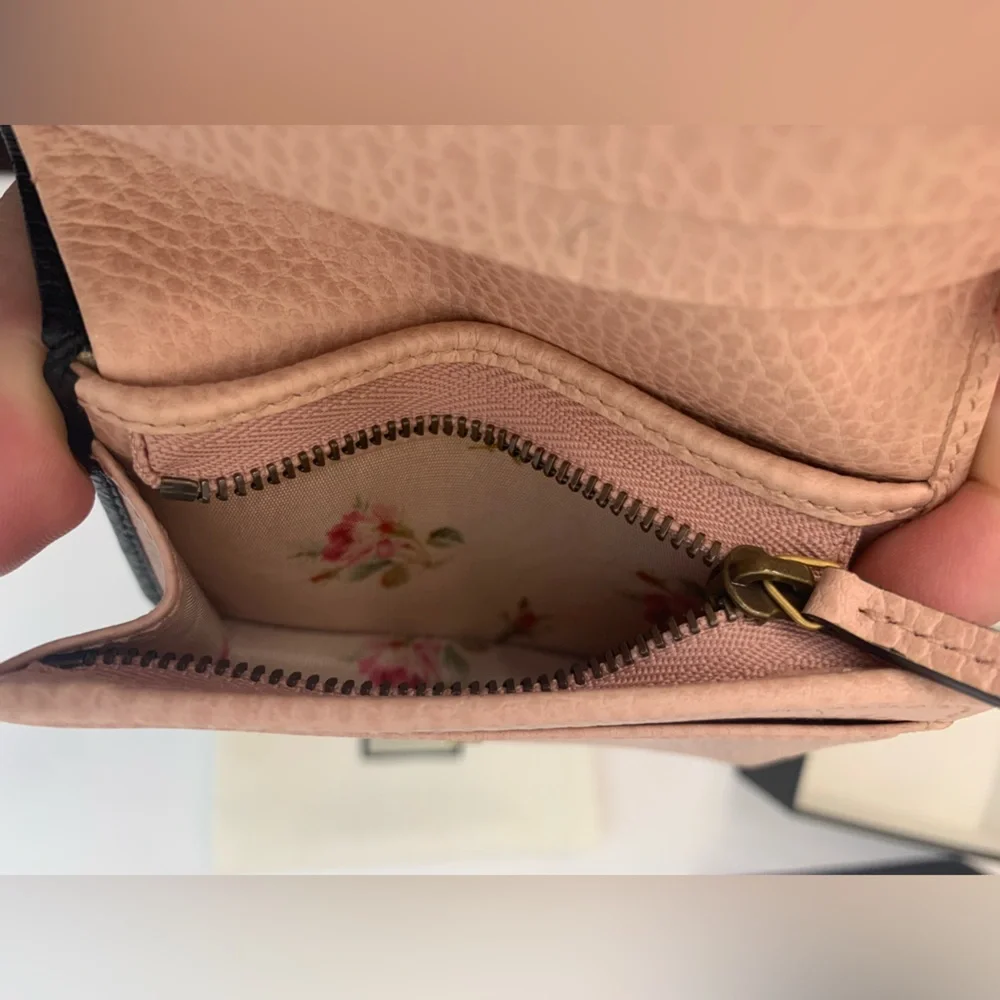 Gucci GG Marmont Bow Wallet - Picture 7 of 10